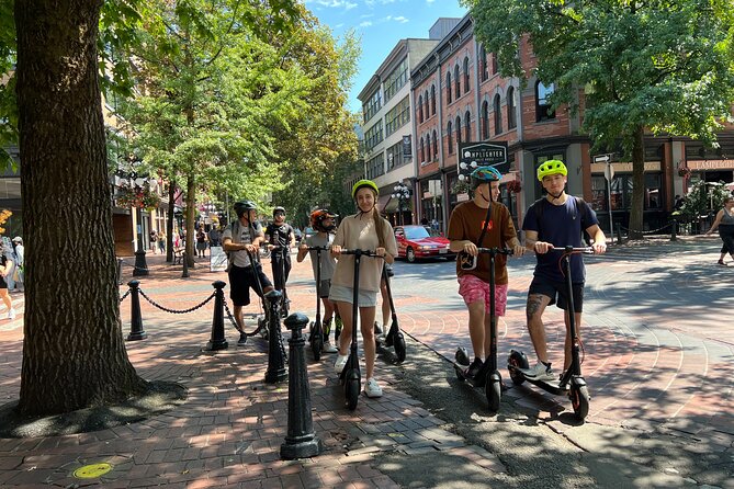 E-scooter & EUC guided tour to the secret spots in Vancouver - Coal Harbour and Stanley Park: where the ride becomes the highlight