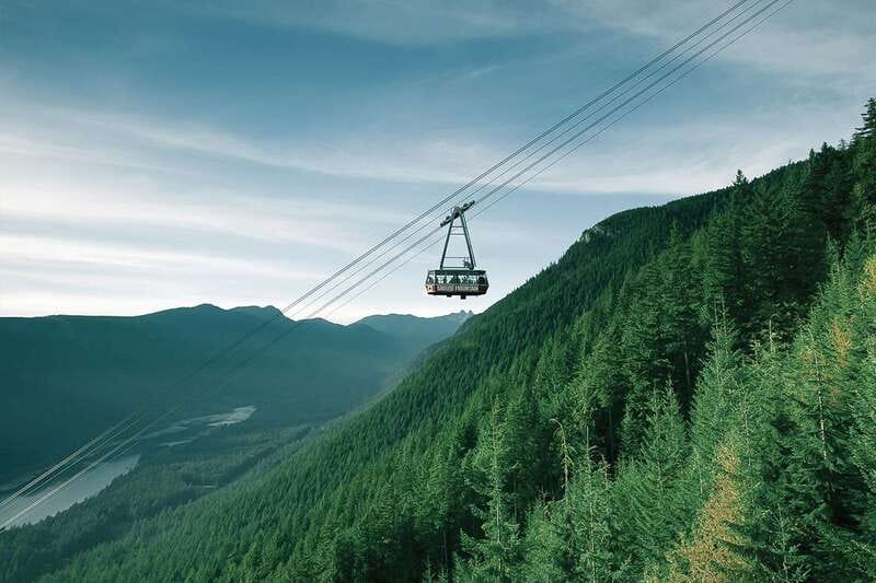 From Vancouver: Capilano Suspension Bridge & Grouse Mountain - Lions Gate Bridge: the quick photo stop that sets the mood