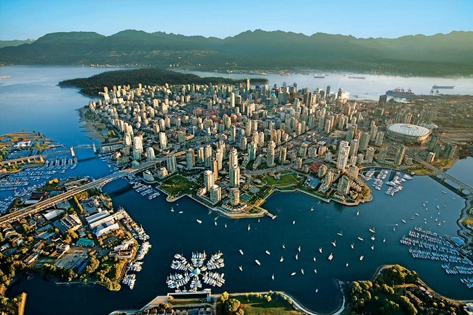 Shore Excursion: Pre-Cruise Vancouver City Sightseeing Tour with Port Drop Off - From Gastown to Chinatown: your first Vancouver neighborhoods