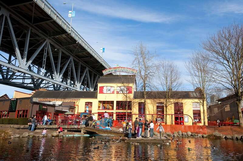 Vancouver: City + Lookout Tour & Option to Add YVR Drop-Off - Included Transportation and Hotel Pickup: Why It Helps in 4.5 Hours