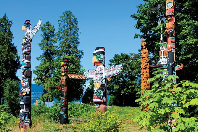 Vancouver City Sightseeing Tour: Granville Island & Stanley Park - Brockton Point tot​em poles and First Nations stories: brief stop, important context