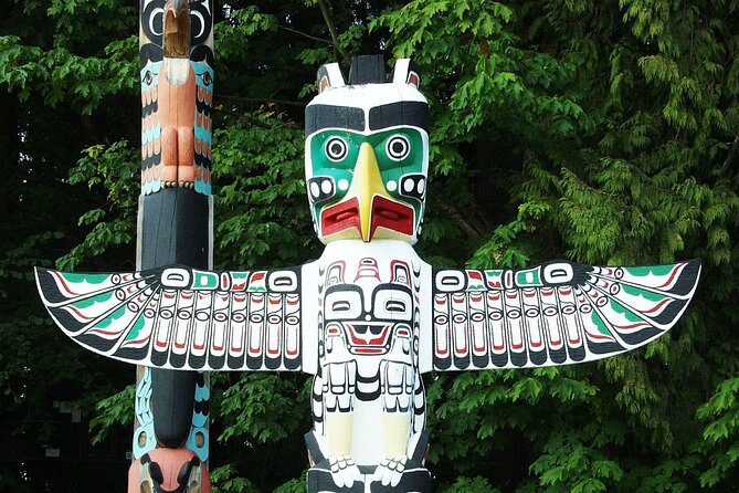 Vancouver City Tour with Admission to Lookout Tower - Granville Island: market time for lunch, shopping, and people-watching