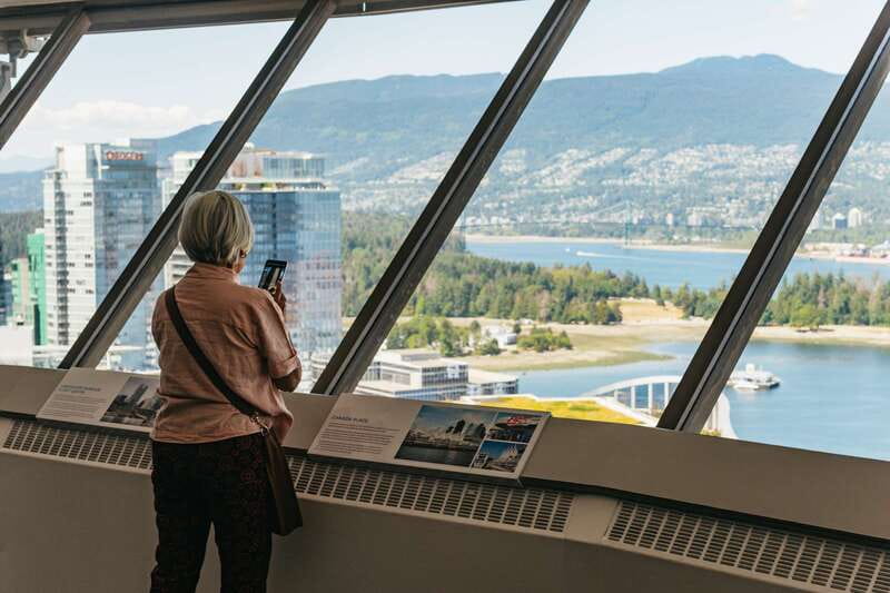 Vancouver: Entry Ticket for the Vancouver Lookout - How the Glass Elevator and View Deck Work (Timing Matters)