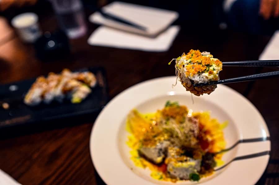 Vancouver: Guided Food and City History Tour - Gastown in walking mode: historic streets, a photo square, and steam clock time