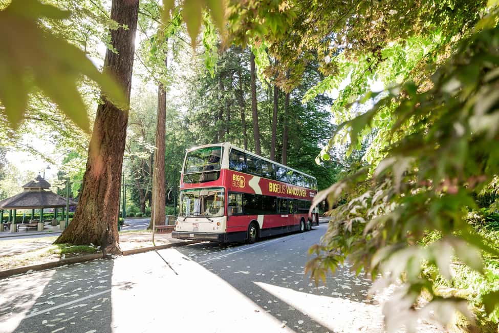 Vancouver: Hop-on Hop-off Sightseeing Tour with 10 Stops - Hop-on hop-off frequency: plan for your season