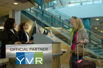 Vancouver to Whistler by EXECUTIVE Bus (Single Trip) - Where You Catch It: YVR Skylynx Kiosk and the Squamish Stop