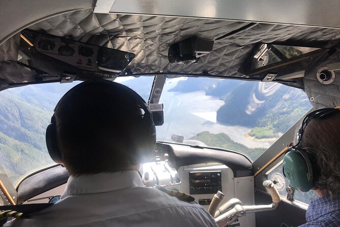 Vancouver to Whistler Seaplane Day Trip: Self-Guided Adventure - Flying Vancouver to Whistler without the highway headache