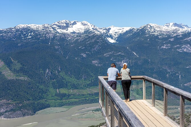 Whistler Sightseeing & Sea to Sky Gondola Tour from Vancouver - Whistler Village time: guided walk optional, freedom real